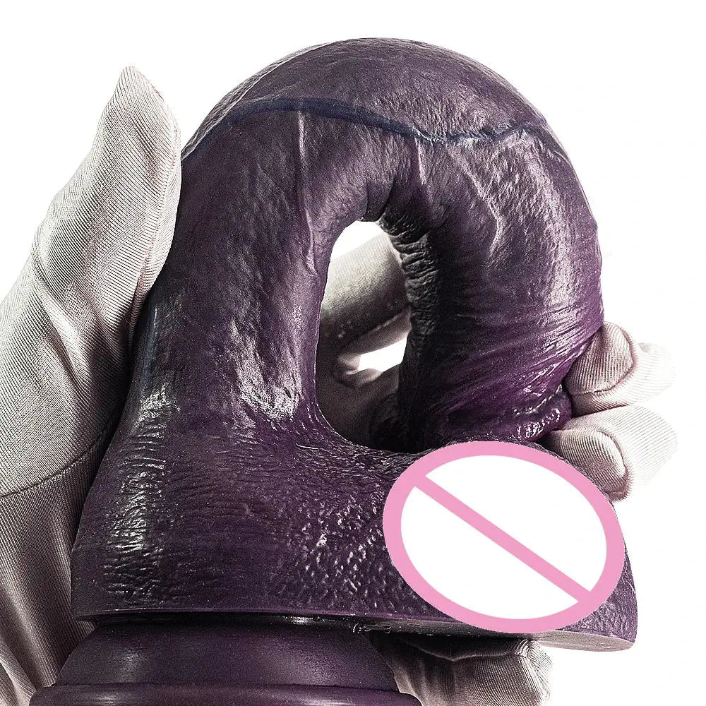 Realistic Dildo – Long, Thick & Ultra-Lifelike